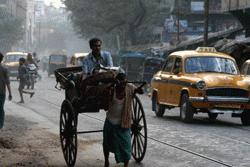 Early morning on the streets of Kolkata