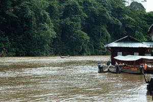 The entrance of Taman Negara at Kuala Tahan.  On the right of the photo begins a string of floating restuarents.